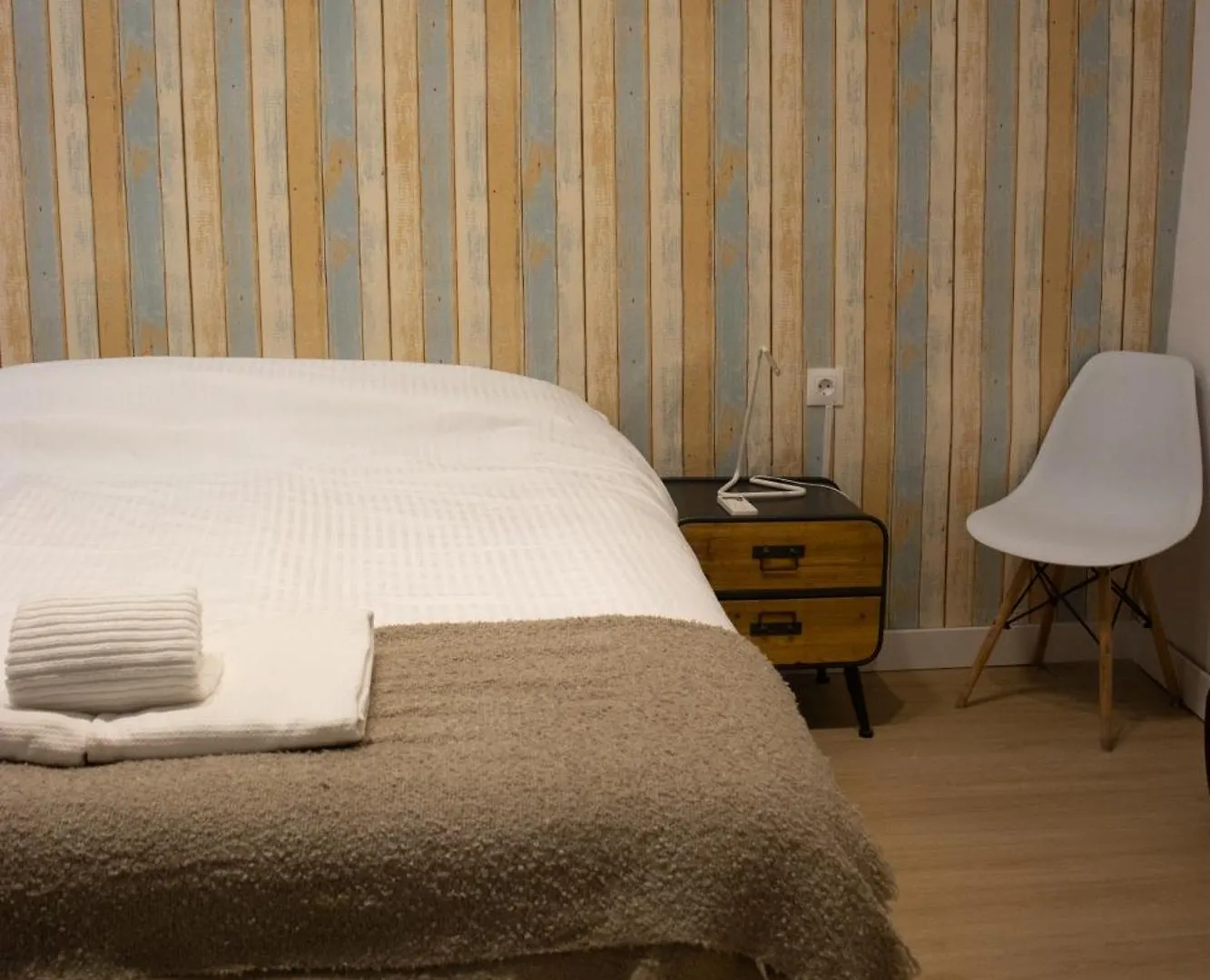 Casa Letran Guesthouse Малага Хостел